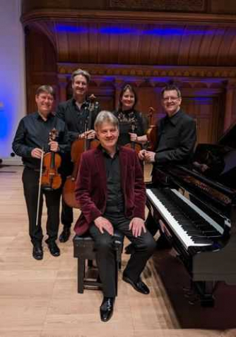 Mark Bebbington and principals of the Royal Philharmonic Orchestra