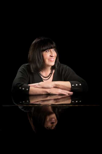 Angela Brownridge - Piano Recital. Photo credit: Simon Weir