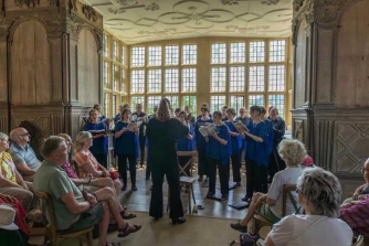 Abbeydale Singers in concert at Haddon Hall Abbeydale Singers in concert at Haddon Hall