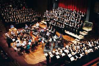 Aerial photo of University Choir in performance Aerial photo of University Choir in performance