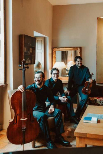 Isimsiz Piano Trio. Photo credit Verena Chen Isimsiz Piano Trio. Photo credit Verena Chen