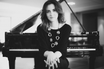Ivana Gavric Ivana Gavric