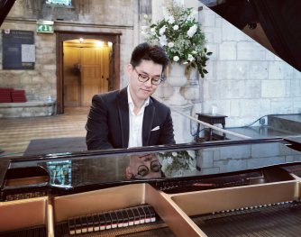 Kenny Fu – piano Kenny Fu – piano