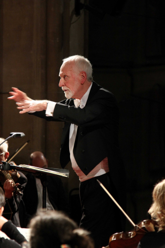 Christopher Herrick’s final concert as Conductor of Twickenham Choral after 50 years Christopher Herrick’s final concert as Conductor of Twickenham Choral after 50 years