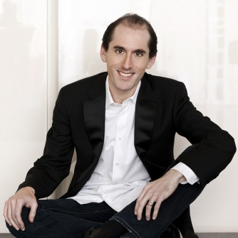 Danny Driver - piano Danny Driver - piano
