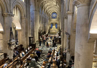 Instruments of Time and Truth performing in Christ Church Cathedral, Oxford Instruments of Time and Truth performing in Christ Church Cathedral, Oxford