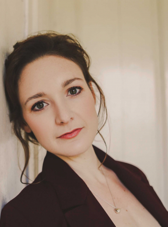 Heather Lowe mezzo-soprano