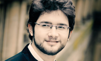 Headshot of Roman Rabinovich Headshot of Roman Rabinovich