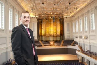 Thomas Trotter at Birningham Town Hall Thomas Trotter at Birningham Town Hall