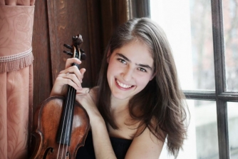 Júlia Pusker Júlia Pusker