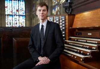 Richard Gowers – organ Richard Gowers – organ