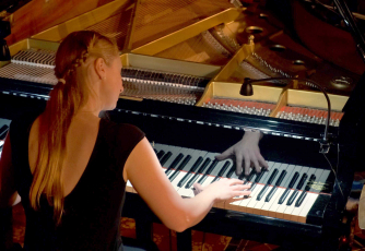 Caroline Tyler - solo piano recital Caroline Tyler - solo piano recital