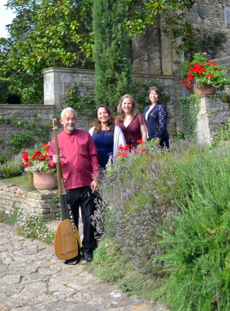 Latin Baroque, with Musicke in the Ayre Latin Baroque, with Musicke in the Ayre