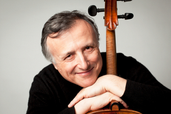 Raphael Wallfisch with the London Mozart Players