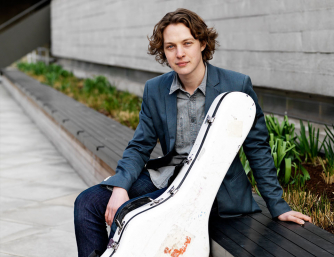 ANDREY LEBEDEV IS A PRIZE WINNER OF THE 2017 ARD MUSIC COMPETITION.