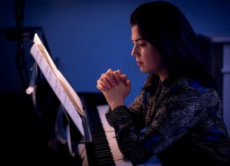 Gunel Mirzayeva – Piano Gunel Mirzayeva – Piano