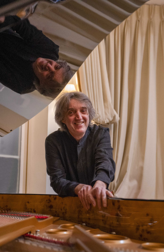 Anthony Hewitt | piano