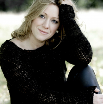 Sophie Bevan (soprano) Sophie Bevan (soprano)