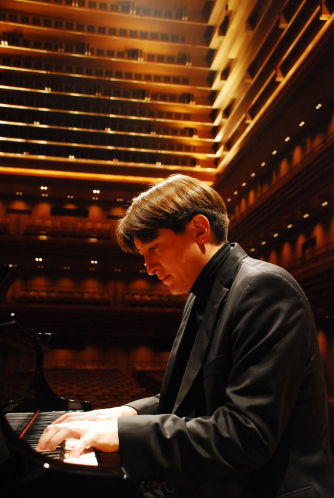 Freddy Kempf – piano