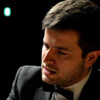 Pianist Florian Mitrea