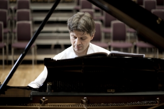 Pianist, Mark Bebbington