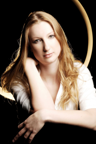 Caroline Tyler – Piano Caroline Tyler – Piano