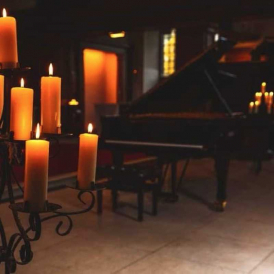 Einaudi Chillout Piano by Candlelight