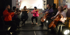 The London Novello Ensemble performing