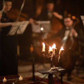 Mozart and Moonlight by Candlelight